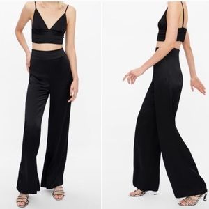 Zara silky wide leg pants 💫